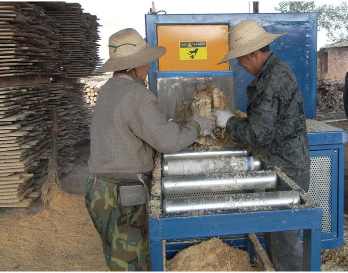 湖南省-常德市-圓木多片鋸300機型加工現(xiàn)場